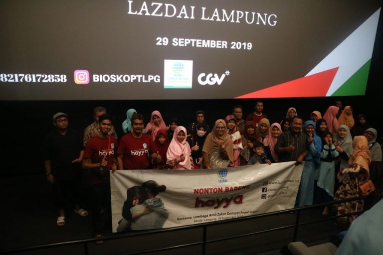 Ratusan Orang Ikuti Kegiatan Nonton Bareng Film Hayya Bersama LAZDAI