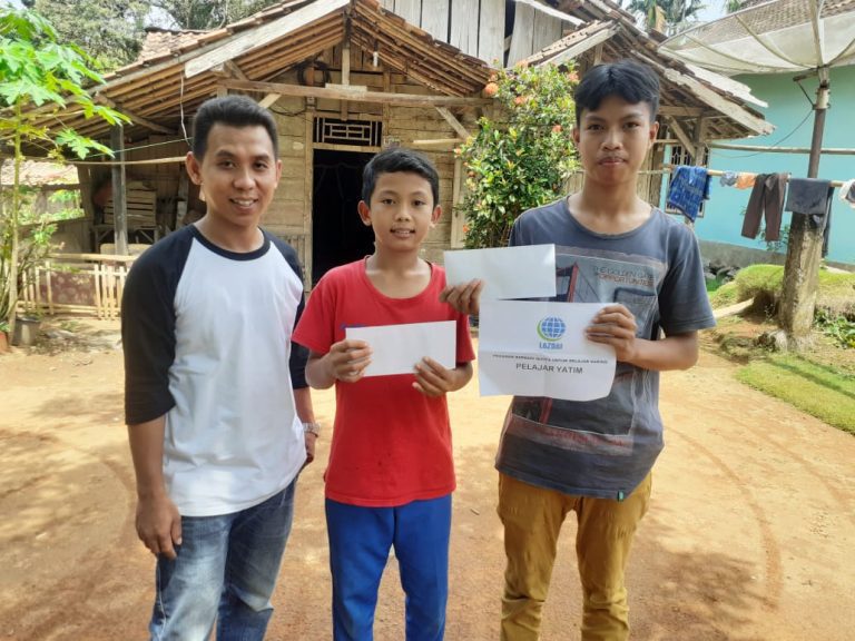 Bantuan Paket Data untuk Yatim Dhuafa