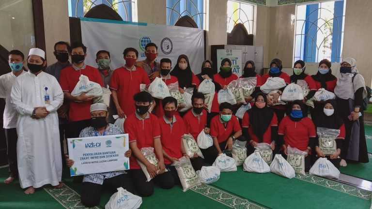 Penyaluran Zakat, Infaq dan Sedekah Laziz Darmajaya Bersama LAZDAI