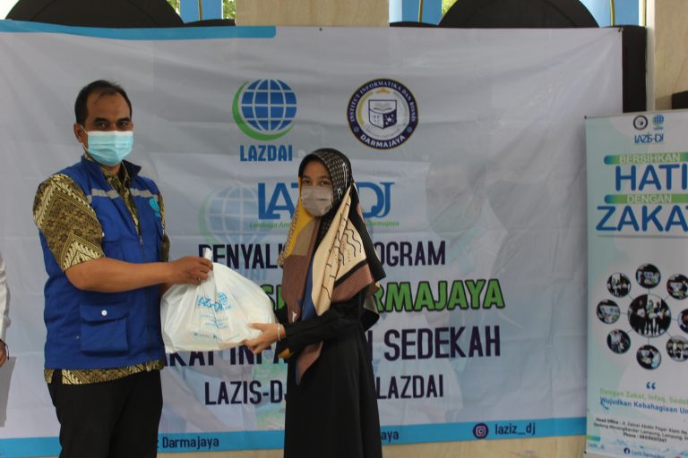 LAZDAI dan LAZIS Darmajaya berbagi sembako