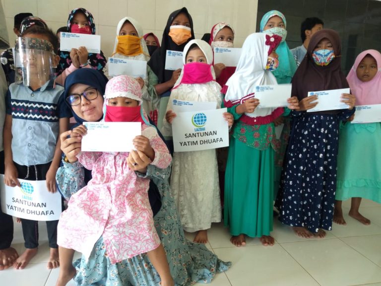 LAZDAI Salurkan Santunan untuk 44 Anak Yatim Dhuafa di Kota Metro