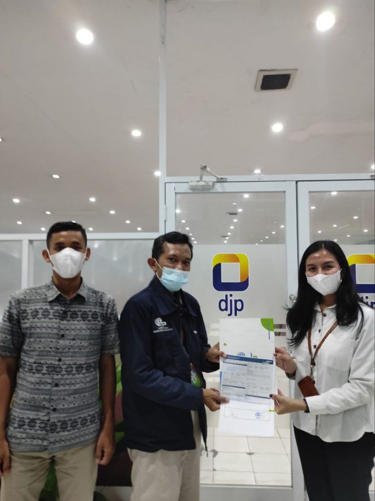 Penyerahan Laporan ke Kantor Pajak Pratama