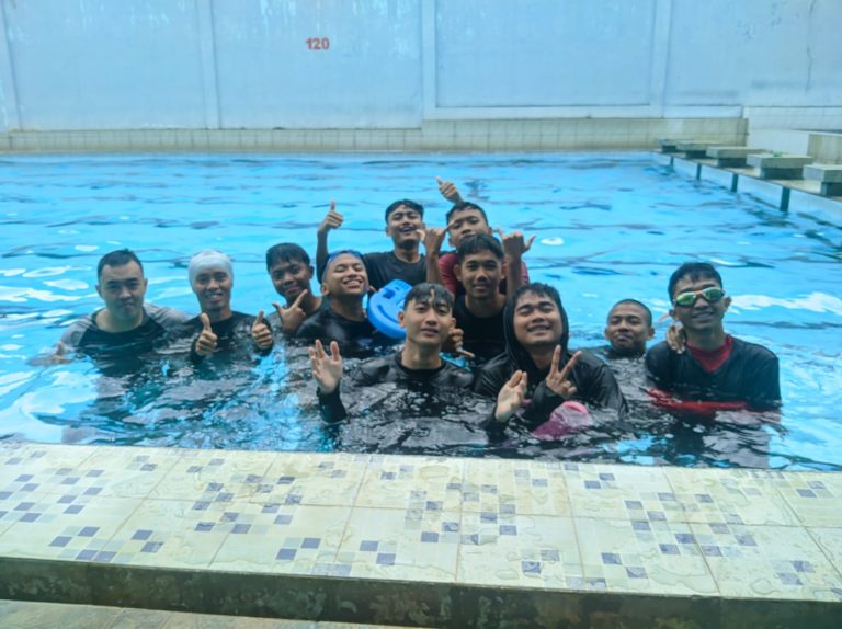 Evaluasi Les Renang