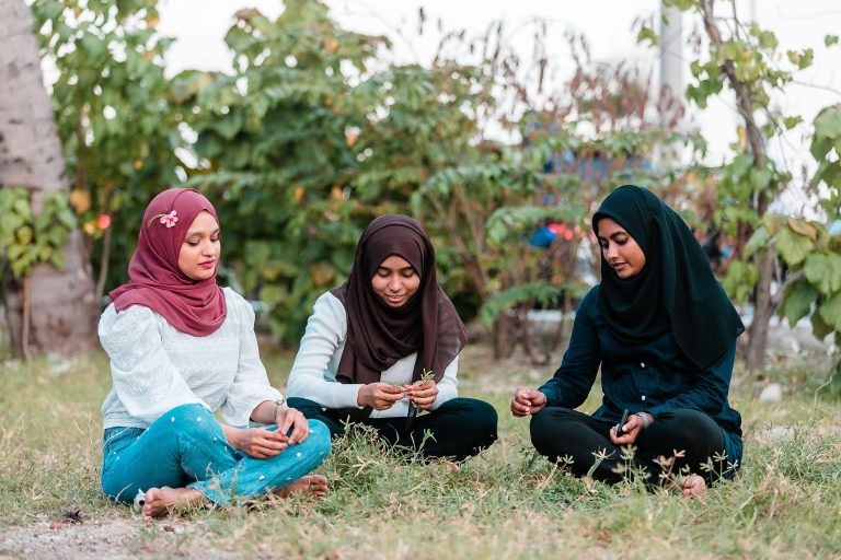 Cara Bahagia Sebagai Muslim