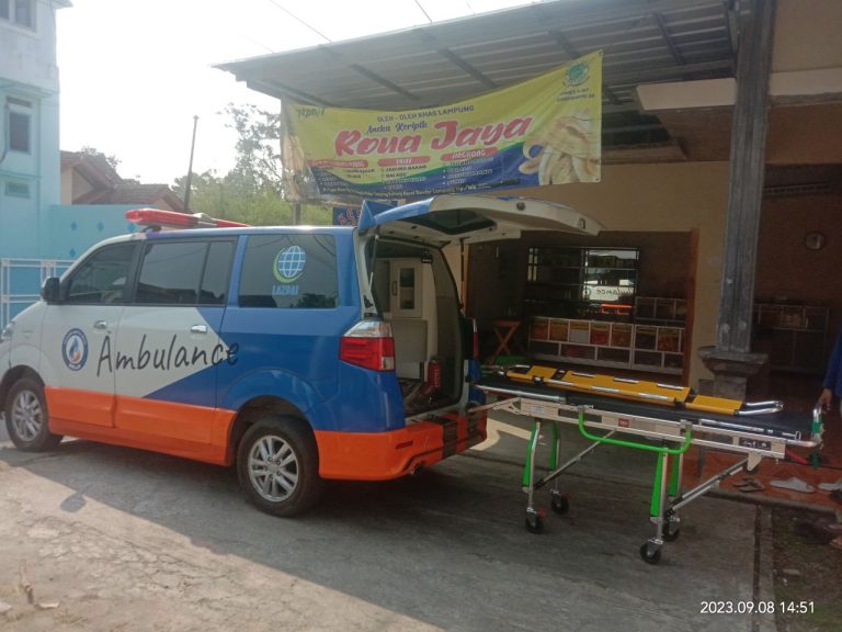 Momen Penuh Harapan: Ibu Sutariyah Kembali ke Rumah dengan Ambulance LAZDAI