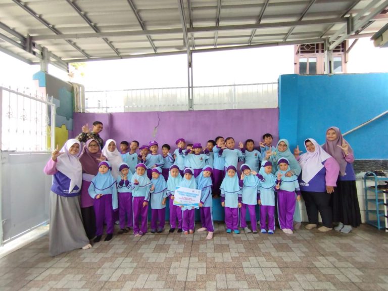 TK Smart Kids Gandeng LAZDAI Peduli untuk Salurkan Dana Kemanusiaan Palestina