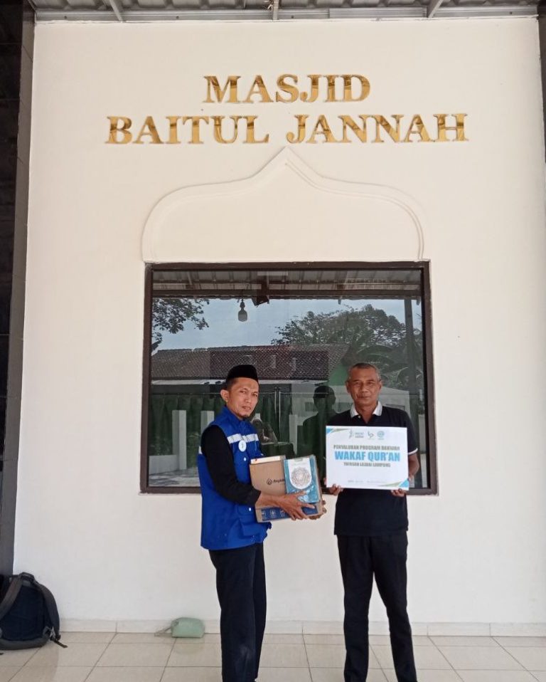 Badan Wakaf Lazdai salurkan Wakaf Qur’an ke masjid pelosok Lampung