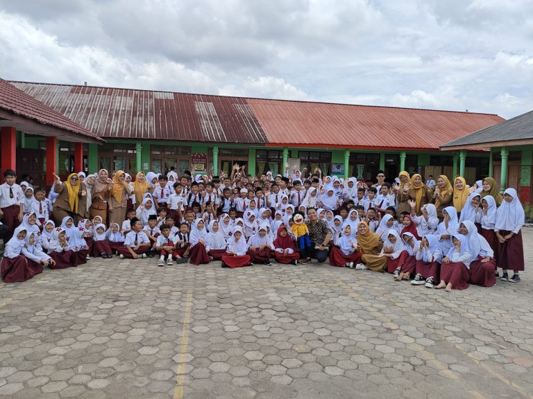 Serunya Safari Dongeng LAZDAI Di SDN 2 Perumnas Way Kandis, Bawa Keceriaan Anak-anak