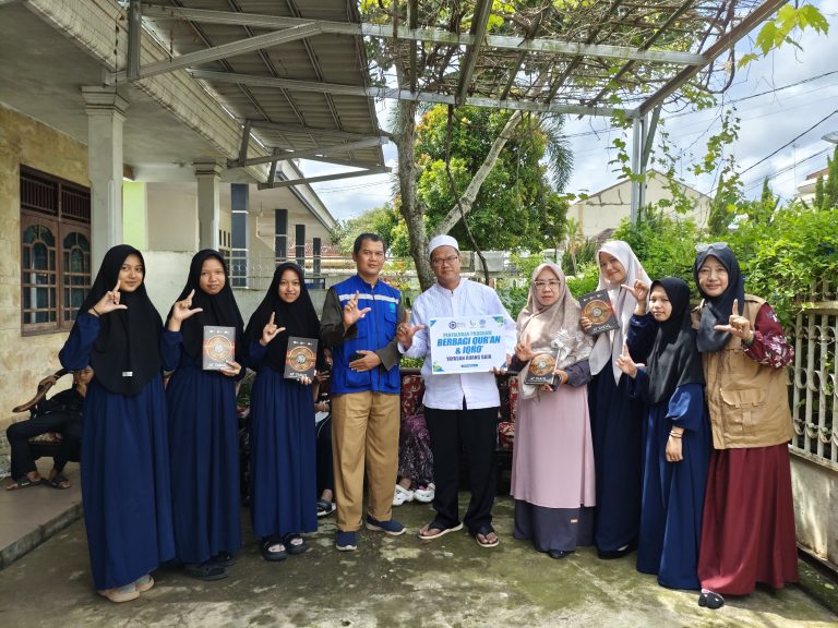 45 Mushaf Al-Qur’an Tersalurkan Ke Yayasan Husnul Amal, Lampung Utara, Dari Kolaborasi Ruang Baik Bersama LAZDAI