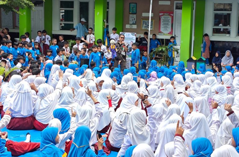 Roadshow Literasi LAZDAI Jadi Sarana Menumbuhkan Cinta dan Kepedulian di SDIT Fitrah Insani